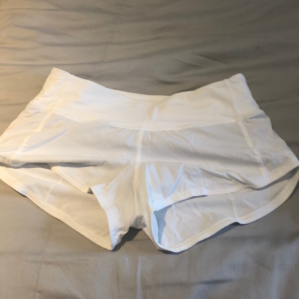 Lululemon speed up short
